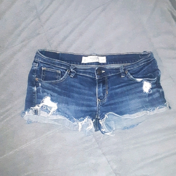 Abercrombie & Fitch Pants - Abercrombie womens 2 shortie jean shorts